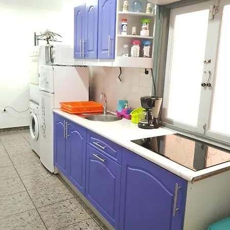 & - Airport Appartement El Burrero